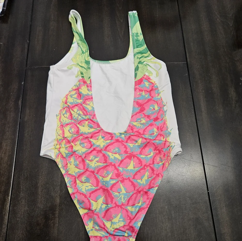 Chubbies Women’s One Piece Swimsuit Pink Pineapple Print Size small NWOT - Picture 5 of 7